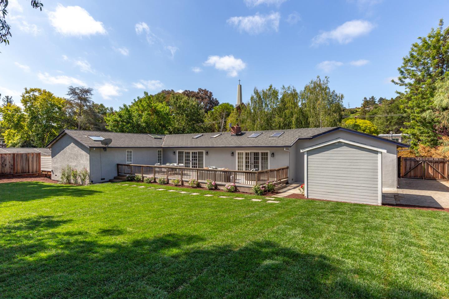 Detail Gallery Image 32 of 34 For 1025 Border Rd, Los Altos,  CA 94024 - 3 Beds | 3 Baths