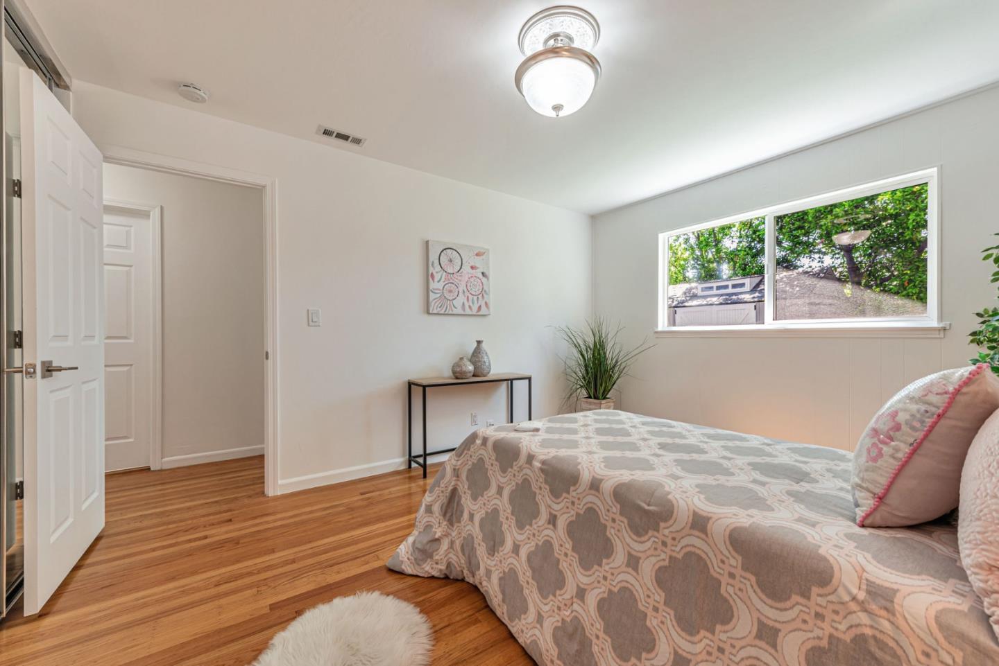 Detail Gallery Image 16 of 25 For 1625 S Wolfe Rd, Sunnyvale,  CA 94087 - 3 Beds | 2 Baths