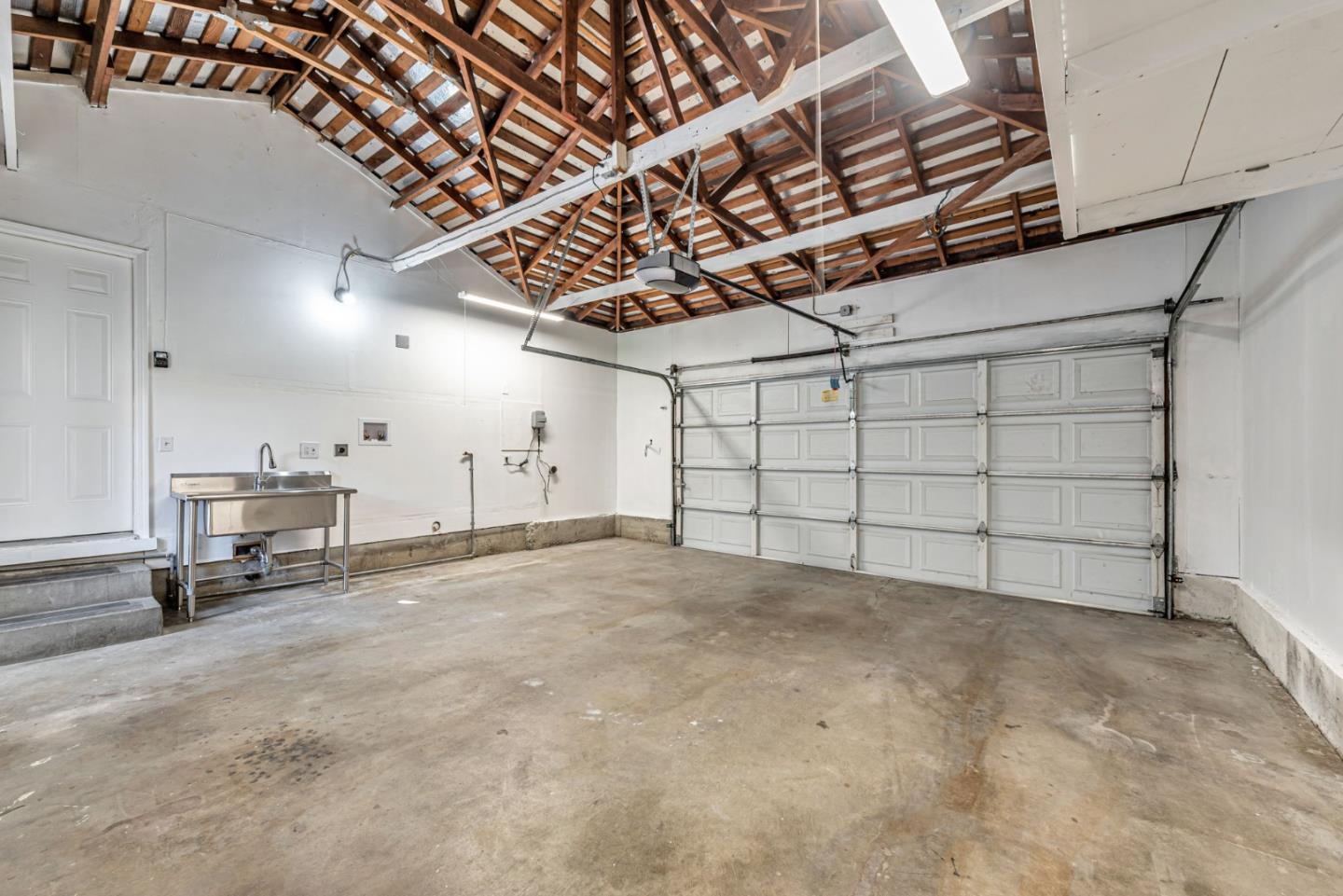 Detail Gallery Image 22 of 25 For 1625 S Wolfe Rd, Sunnyvale,  CA 94087 - 3 Beds | 2 Baths