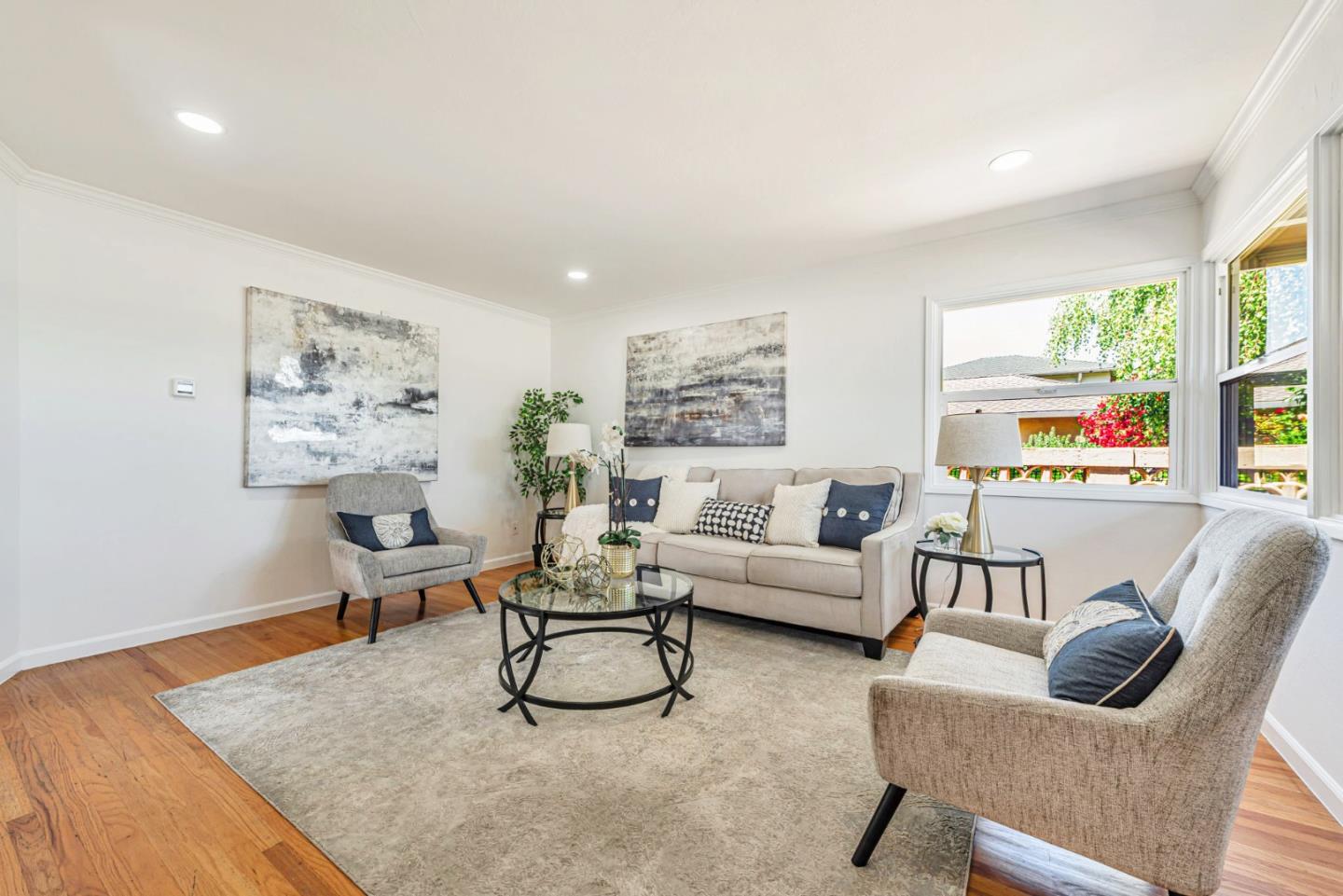 Detail Gallery Image 3 of 25 For 1625 S Wolfe Rd, Sunnyvale,  CA 94087 - 3 Beds | 2 Baths
