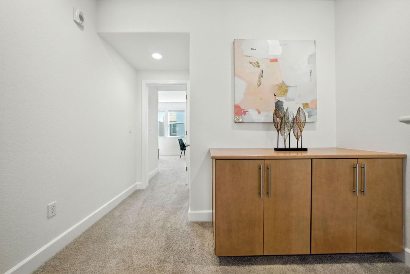 Detail Gallery Image 39 of 74 For 319 Charles Morris Ter, Sunnyvale,  CA 94085 - 3 Beds | 3/1 Baths
