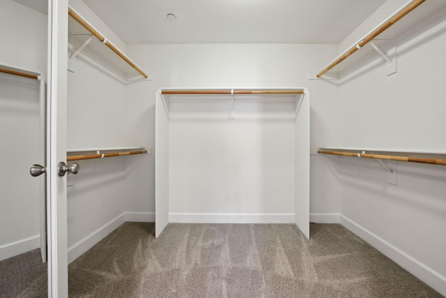 Detail Gallery Image 50 of 74 For 319 Charles Morris Ter, Sunnyvale,  CA 94085 - 3 Beds | 3/1 Baths