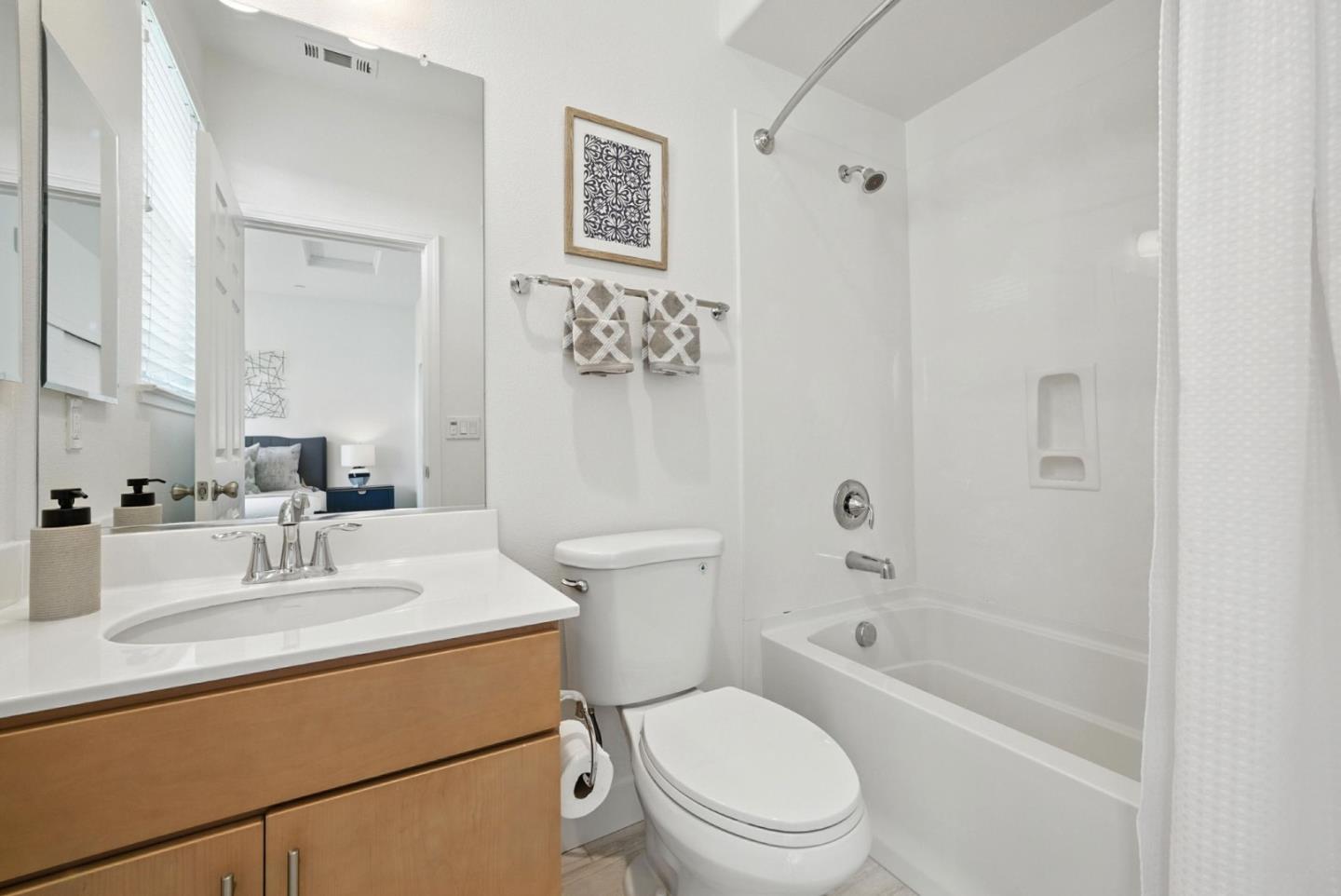 Detail Gallery Image 56 of 74 For 319 Charles Morris Ter, Sunnyvale,  CA 94085 - 3 Beds | 3/1 Baths