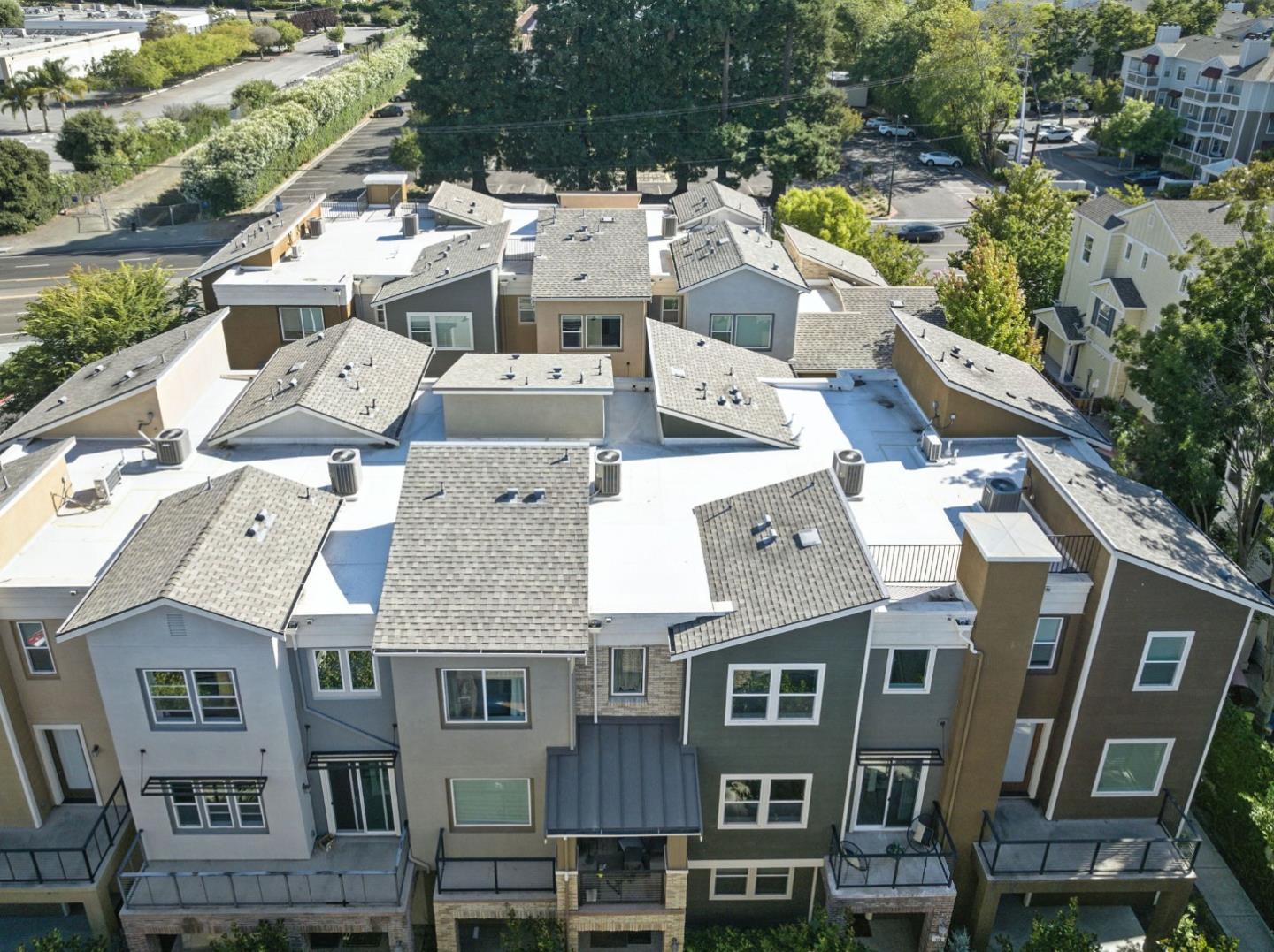 Detail Gallery Image 61 of 74 For 319 Charles Morris Ter, Sunnyvale,  CA 94085 - 3 Beds | 3/1 Baths