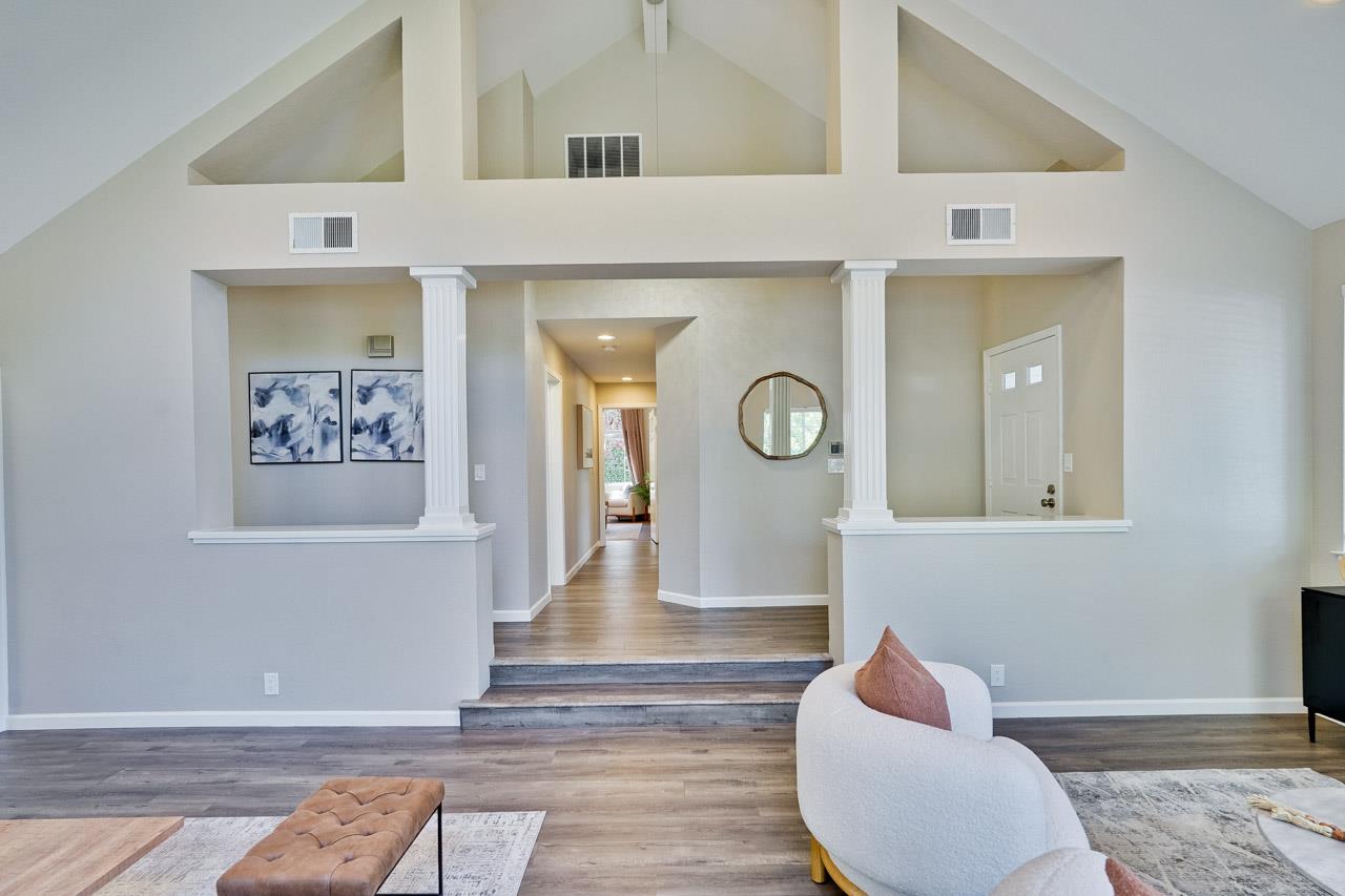 Detail Gallery Image 21 of 49 For 304 Windmill Park Ln, Mountain View,  CA 94043 - 2 Beds | 2 Baths