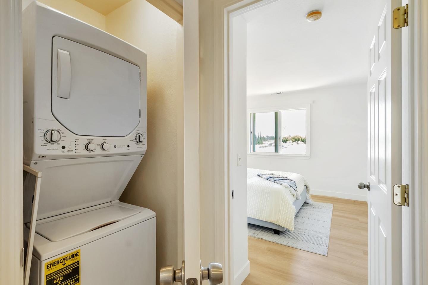 Detail Gallery Image 31 of 41 For 425 Carpentier Way, San Jose,  CA 95111 - 3 Beds | 2/1 Baths