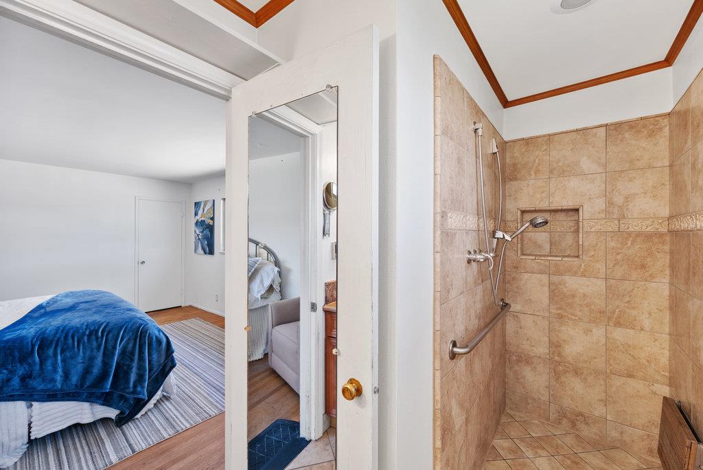 Detail Gallery Image 18 of 37 For 737 College Dr, Salinas,  CA 93901 - 3 Beds | 2 Baths