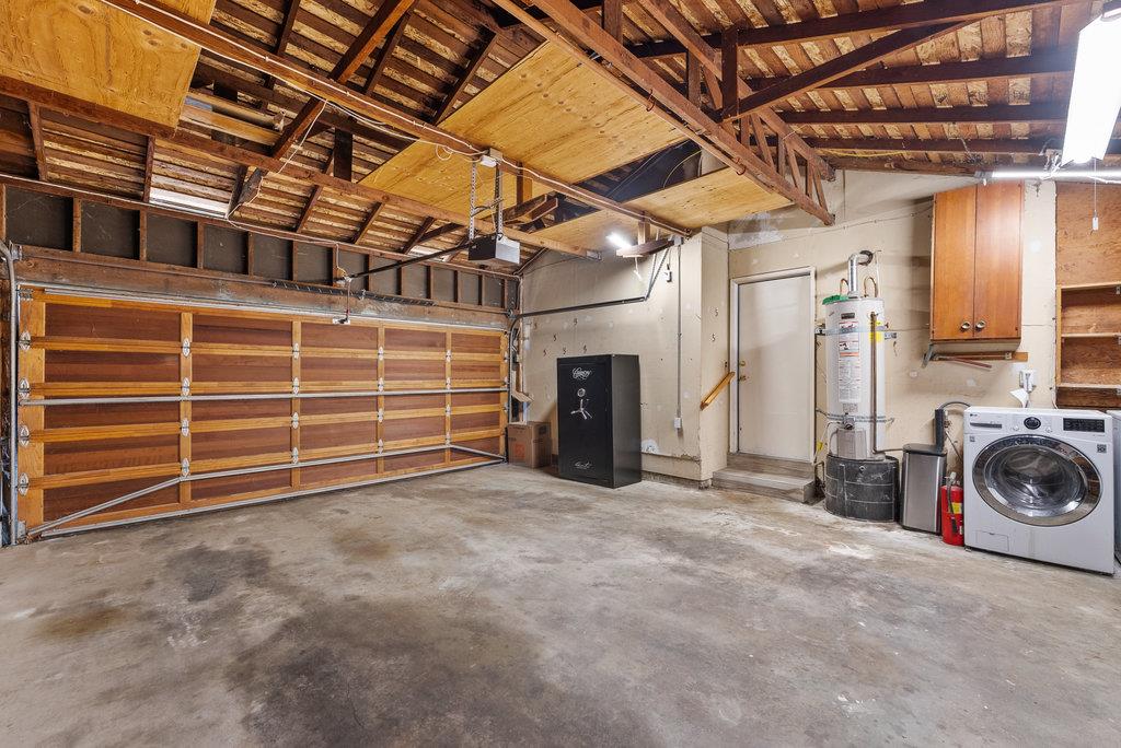 Detail Gallery Image 32 of 37 For 737 College Dr, Salinas,  CA 93901 - 3 Beds | 2 Baths