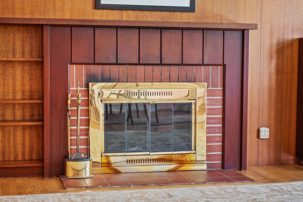 Detail Gallery Image 4 of 37 For 737 College Dr, Salinas,  CA 93901 - 3 Beds | 2 Baths