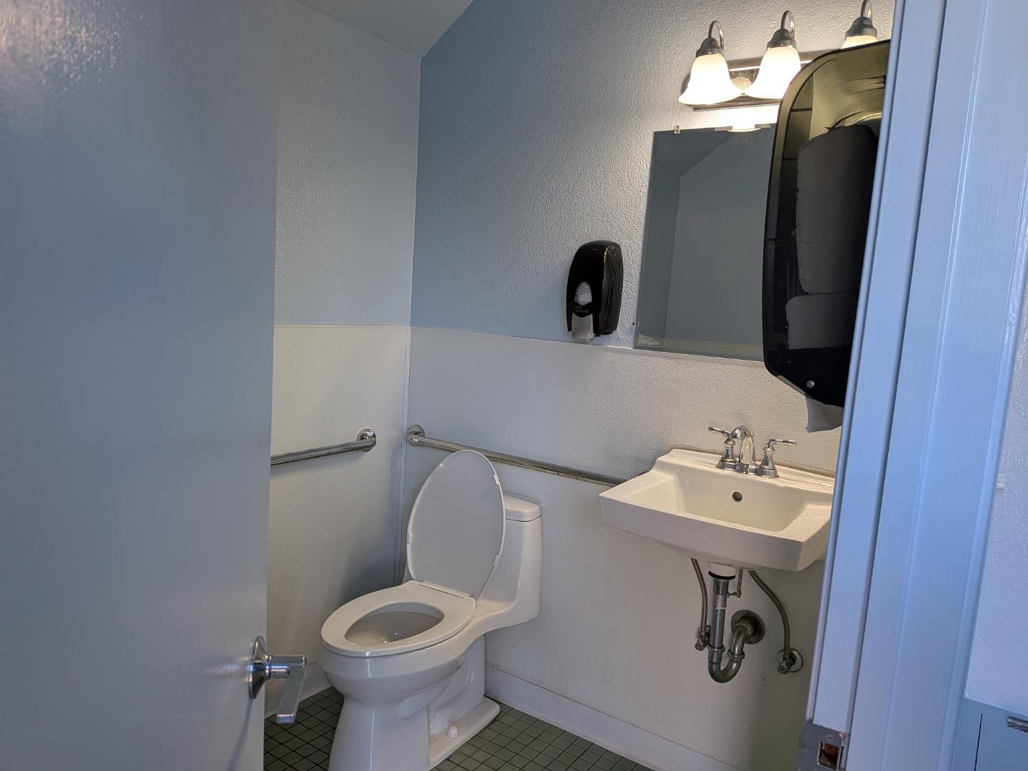 Detail Gallery Image 53 of 55 For 602 Ironwood Rd, Alameda,  CA 94502 - 2 Beds | 2/1 Baths