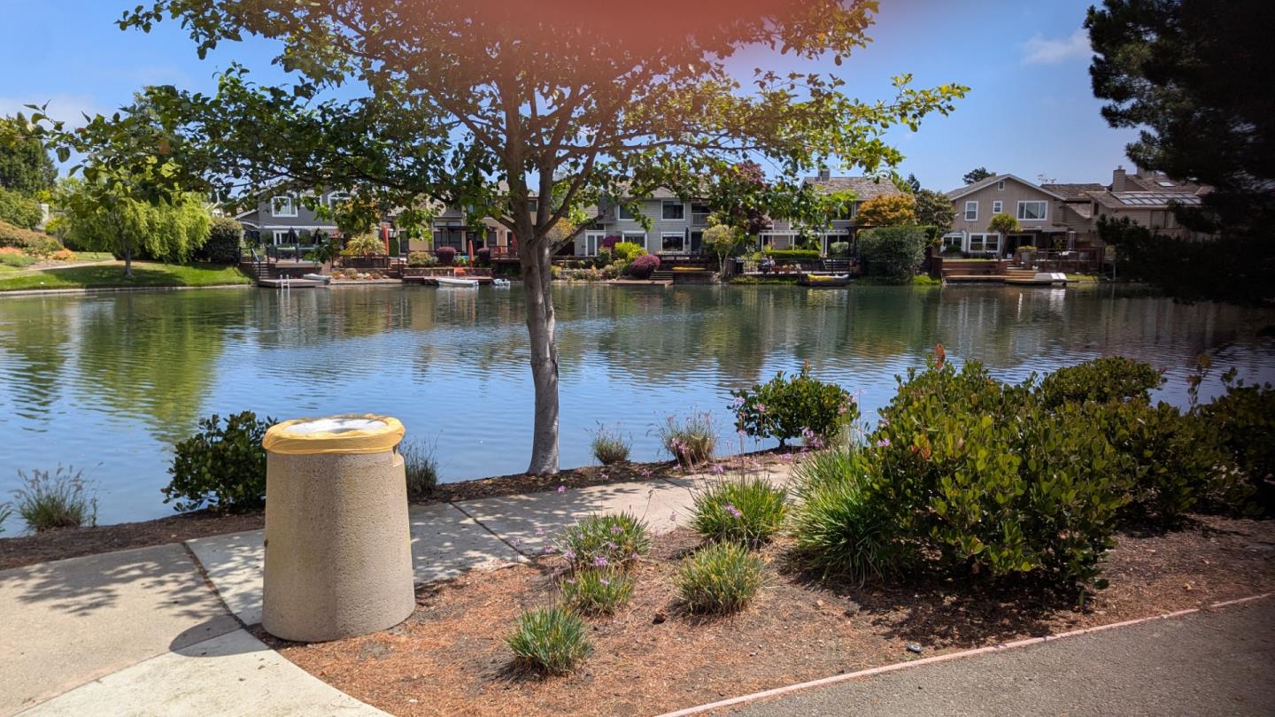 Detail Gallery Image 7 of 12 For 602 Ironwood Rd, Alameda,  CA 94502 - 2 Beds | 2/1 Baths