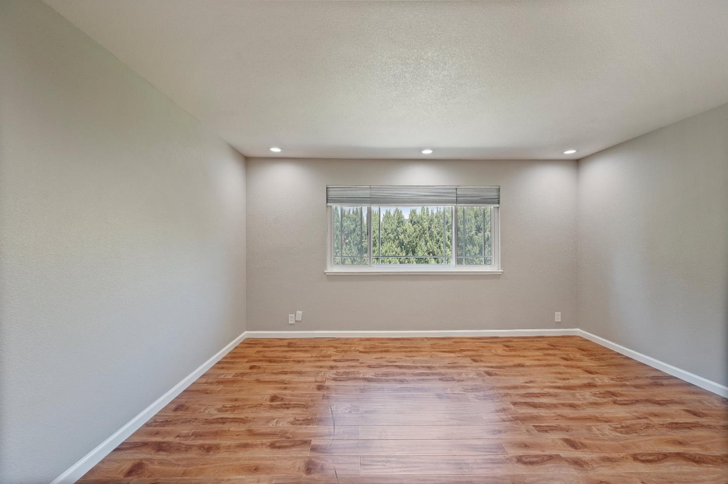 Detail Gallery Image 67 of 86 For 3661 Slopeview Dr, San Jose,  CA 95148 - 5 Beds | 3 Baths