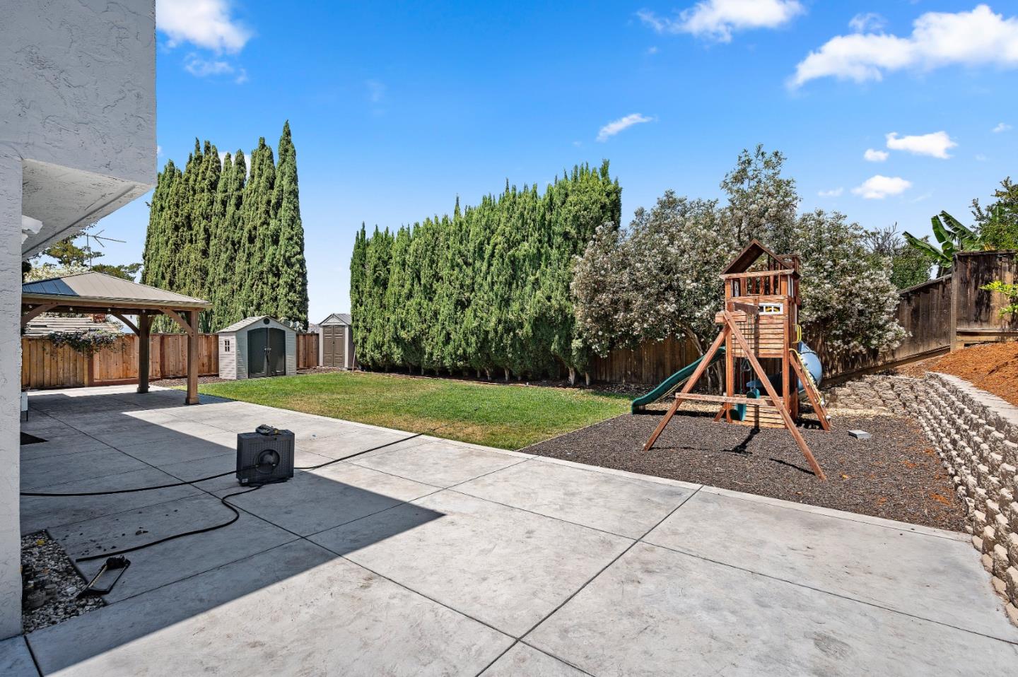 Detail Gallery Image 80 of 86 For 3661 Slopeview Dr, San Jose,  CA 95148 - 5 Beds | 3 Baths