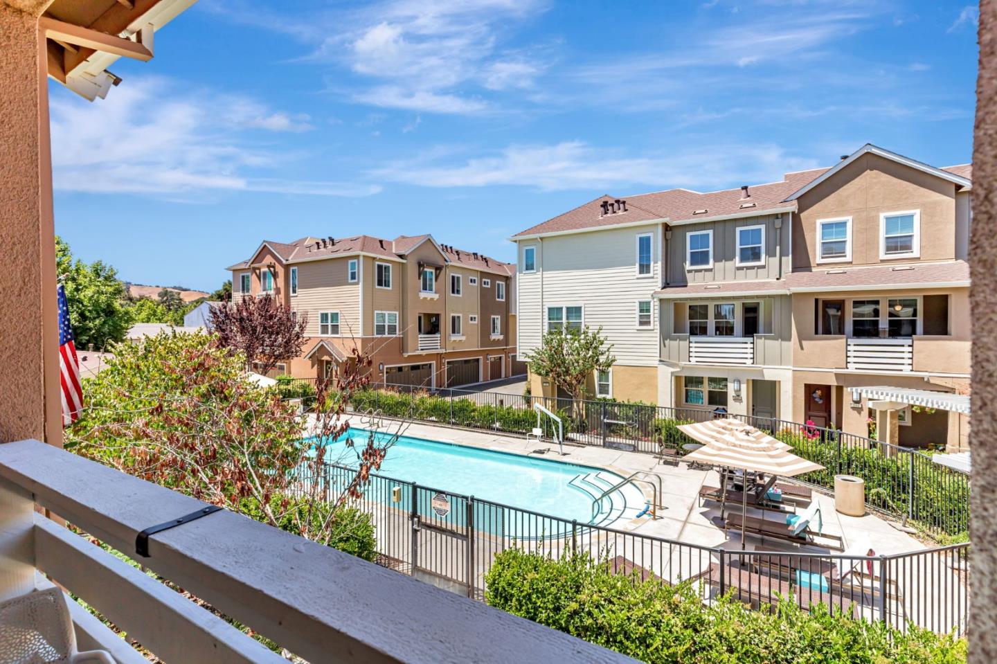 Detail Gallery Image 14 of 18 For 157 Triggs Ln, Morgan Hill,  CA 95037 - 4 Beds | 3/1 Baths