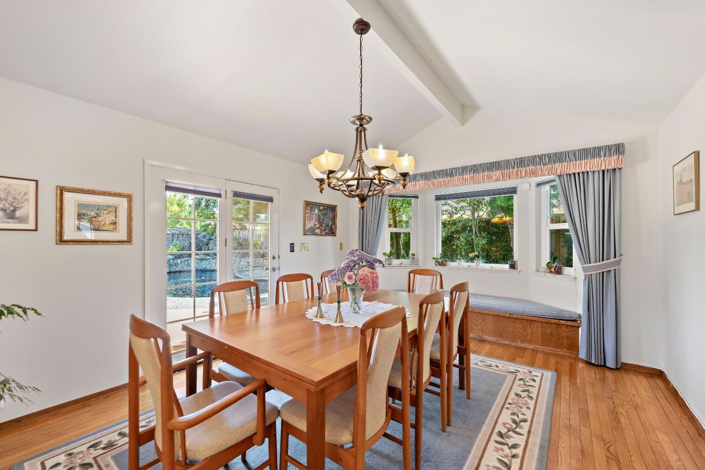 Detail Gallery Image 10 of 47 For 861 Riverside Dr, Los Altos,  CA 94024 - 3 Beds | 2 Baths