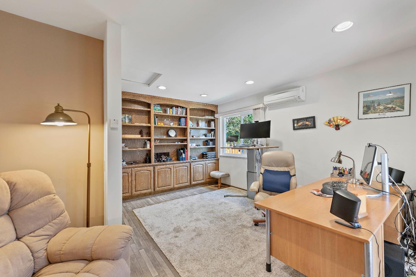 Detail Gallery Image 22 of 47 For 861 Riverside Dr, Los Altos,  CA 94024 - 3 Beds | 2 Baths