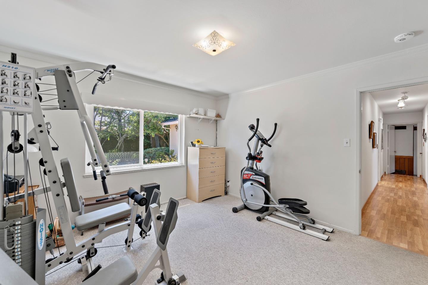 Detail Gallery Image 33 of 47 For 861 Riverside Dr, Los Altos,  CA 94024 - 3 Beds | 2 Baths