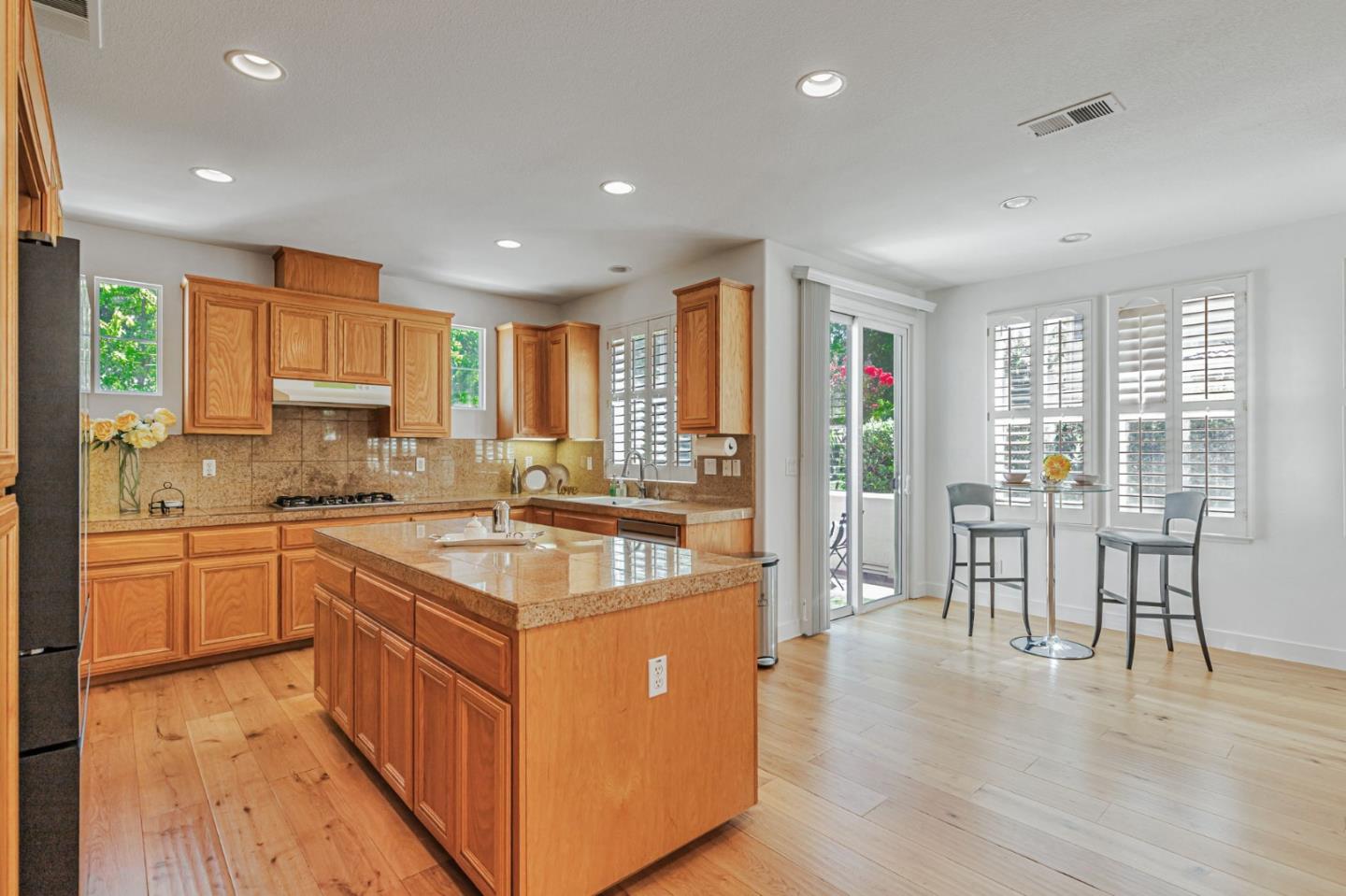 Detail Gallery Image 15 of 55 For 19175 Saffron Dr, Morgan Hill,  CA 95037 - 4 Beds | 2/1 Baths