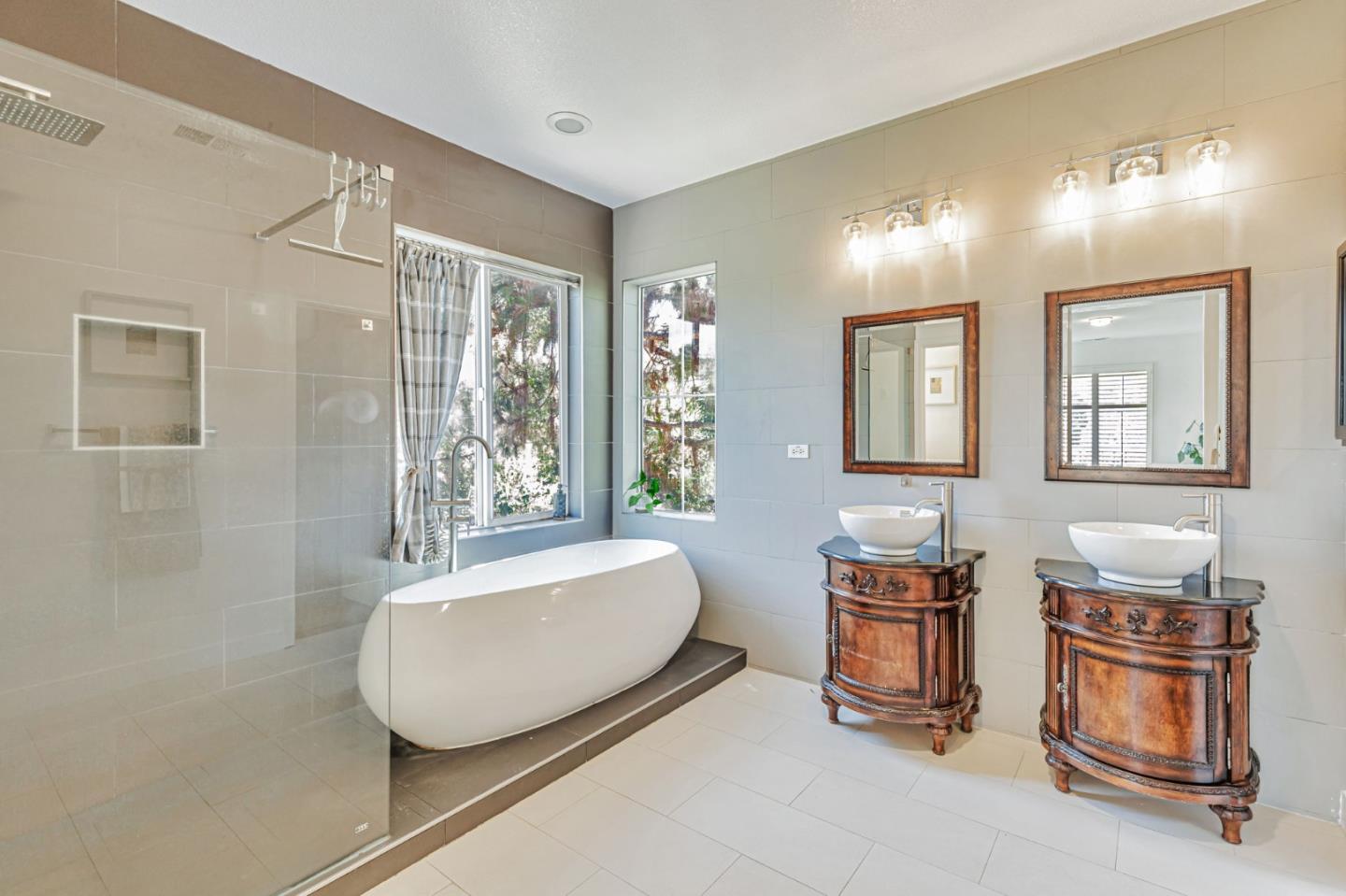 Detail Gallery Image 39 of 55 For 19175 Saffron Dr, Morgan Hill,  CA 95037 - 4 Beds | 2/1 Baths
