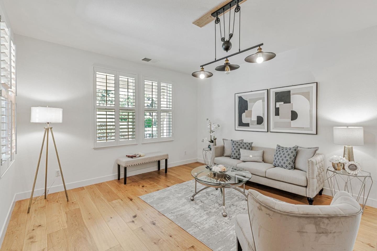 Detail Gallery Image 8 of 55 For 19175 Saffron Dr, Morgan Hill,  CA 95037 - 4 Beds | 2/1 Baths