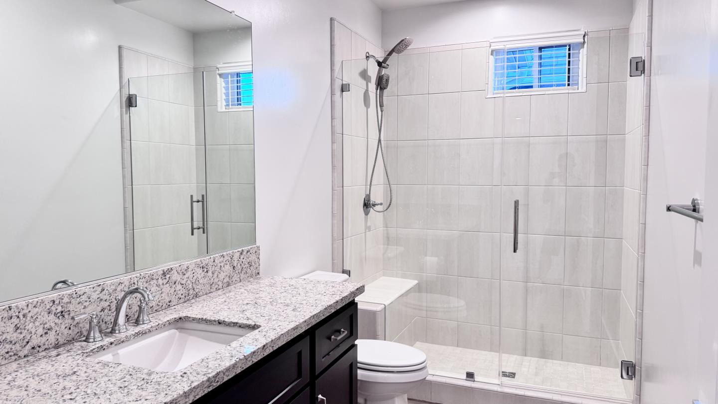 Detail Gallery Image 20 of 39 For 1734 Lester Ave, Clovis,  CA 93619 - 6 Beds | 7 Baths