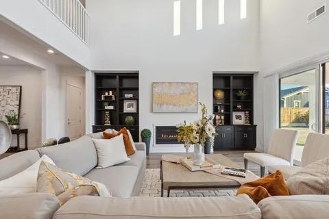 Detail Gallery Image 7 of 39 For 1734 Lester Ave, Clovis,  CA 93619 - 6 Beds | 7 Baths