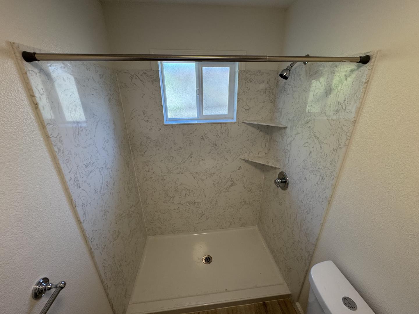 Detail Gallery Image 19 of 19 For 1207 Parkside a,  Salinas,  CA 93906 - 2 Beds | 1 Baths