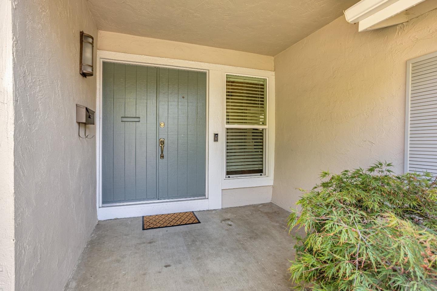 Detail Gallery Image 5 of 35 For 1448 Sierraville Ave, San Jose,  CA 95132 - 4 Beds | 2 Baths