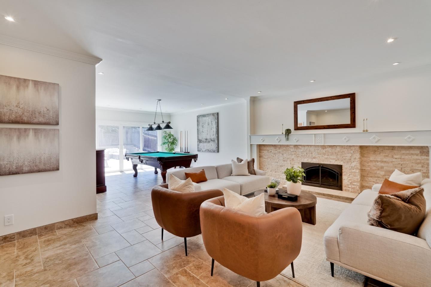 Detail Gallery Image 21 of 55 For 856 Hydrangea Ct, Sunnyvale,  CA 94086 - 4 Beds | 2/1 Baths