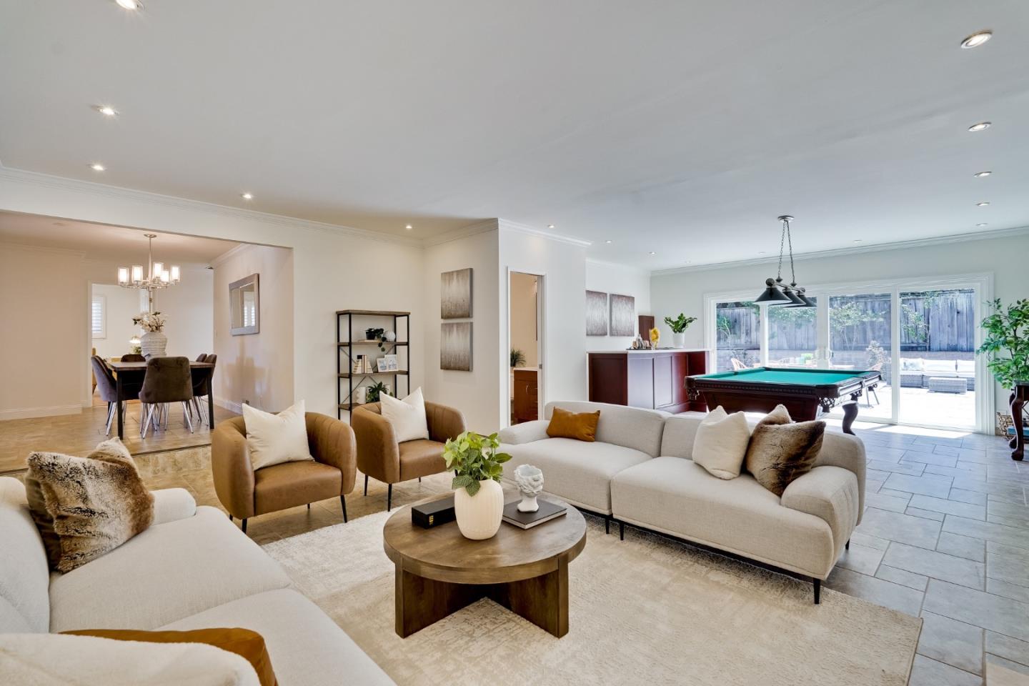 Detail Gallery Image 22 of 55 For 856 Hydrangea Ct, Sunnyvale,  CA 94086 - 4 Beds | 2/1 Baths