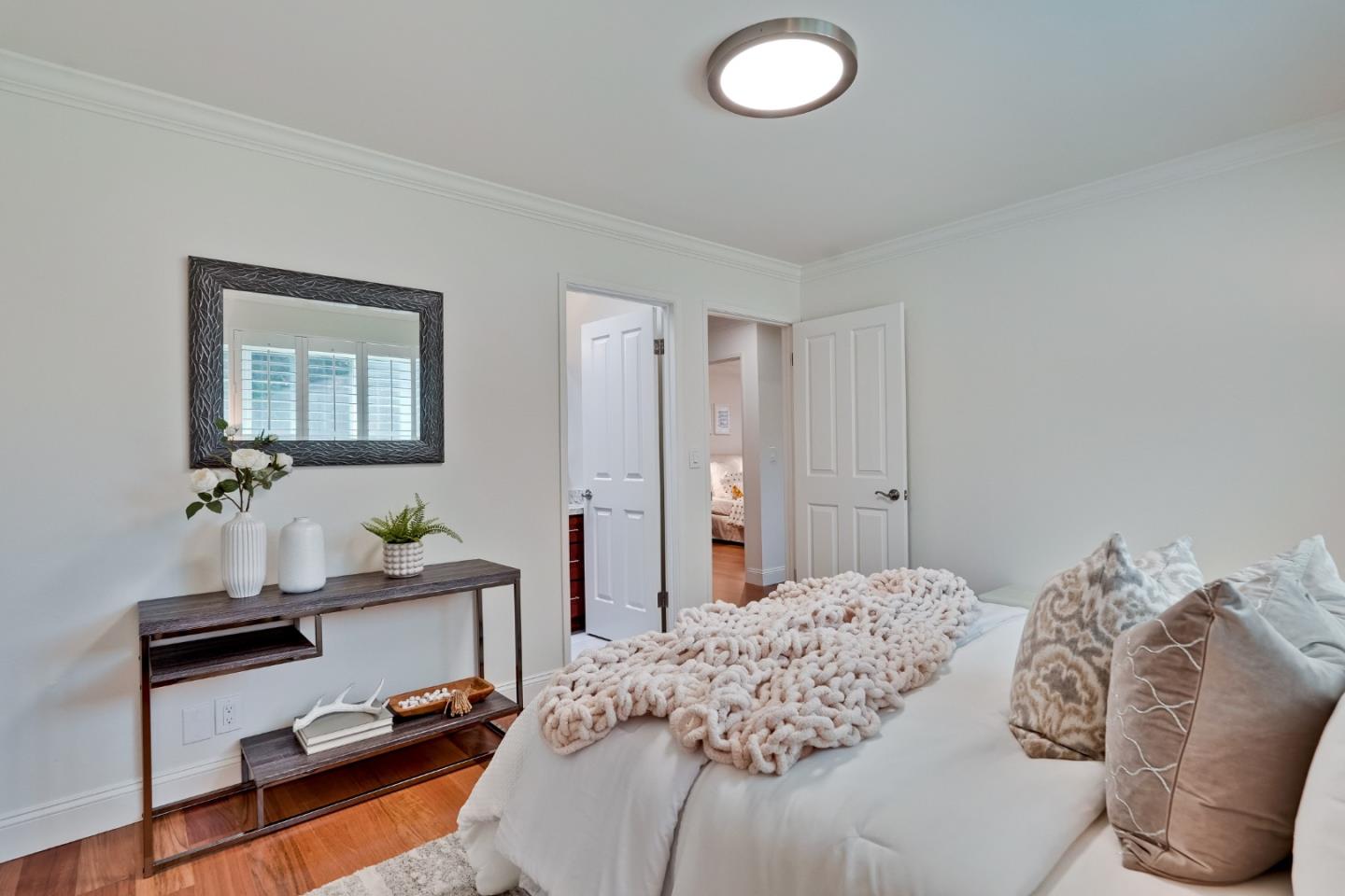 Detail Gallery Image 36 of 55 For 856 Hydrangea Ct, Sunnyvale,  CA 94086 - 4 Beds | 2/1 Baths