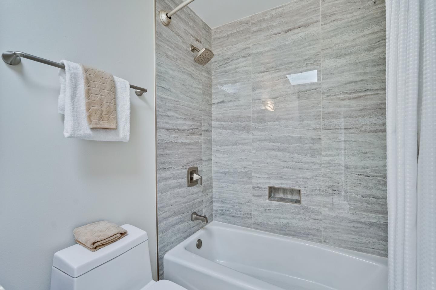 Detail Gallery Image 45 of 55 For 856 Hydrangea Ct, Sunnyvale,  CA 94086 - 4 Beds | 2/1 Baths