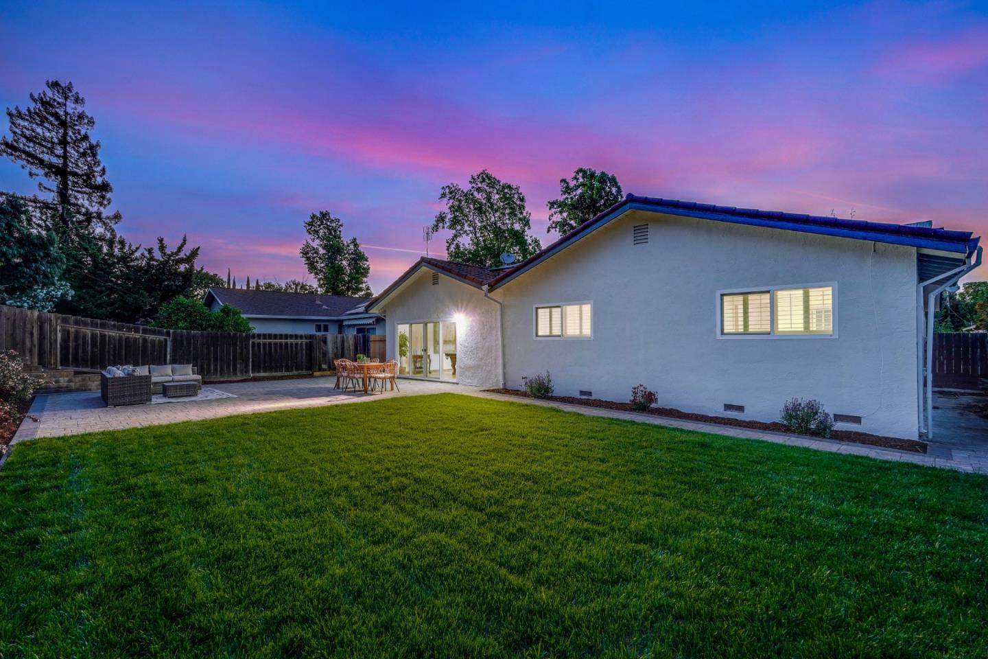 Detail Gallery Image 48 of 55 For 856 Hydrangea Ct, Sunnyvale,  CA 94086 - 4 Beds | 2/1 Baths