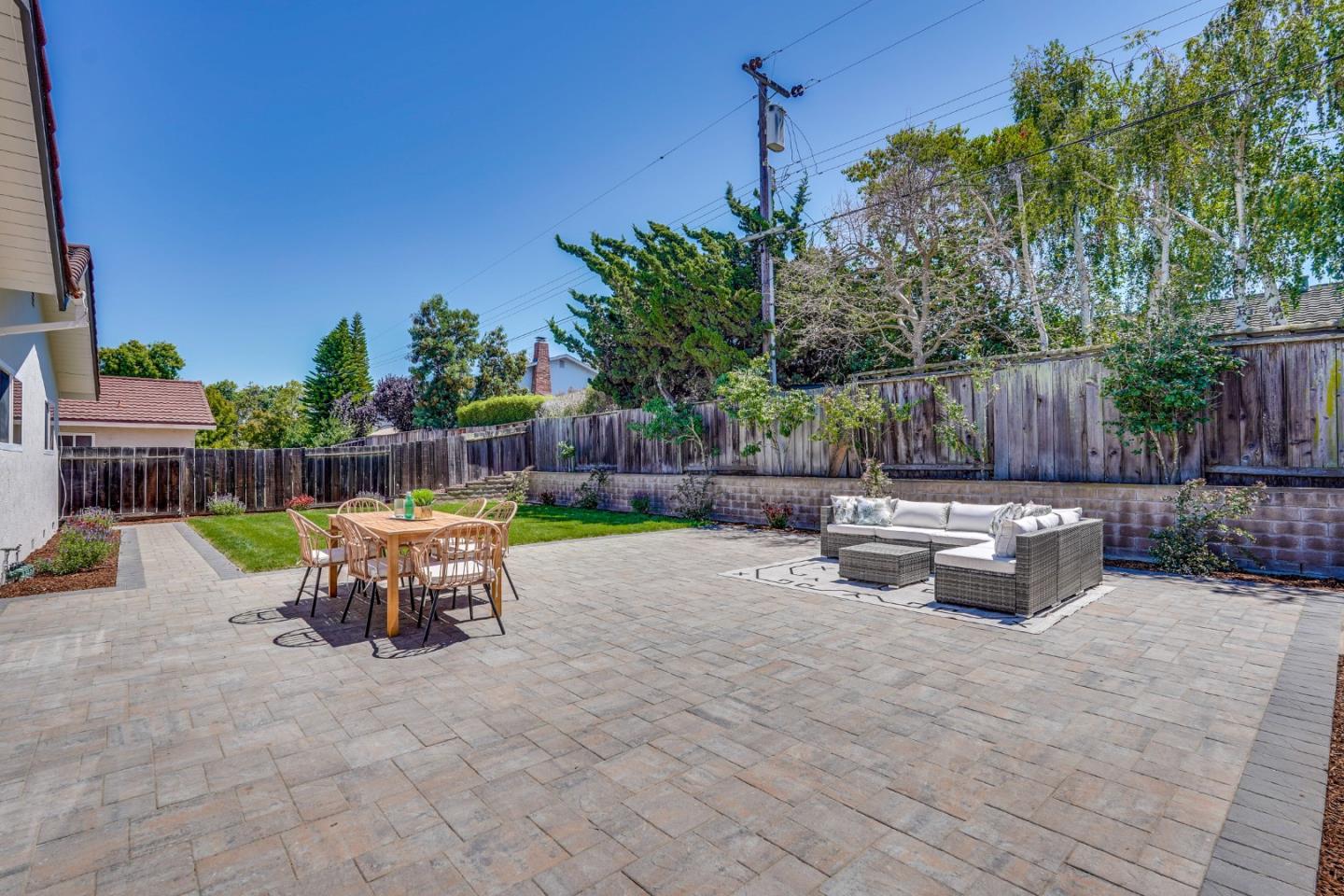 Detail Gallery Image 50 of 55 For 856 Hydrangea Ct, Sunnyvale,  CA 94086 - 4 Beds | 2/1 Baths