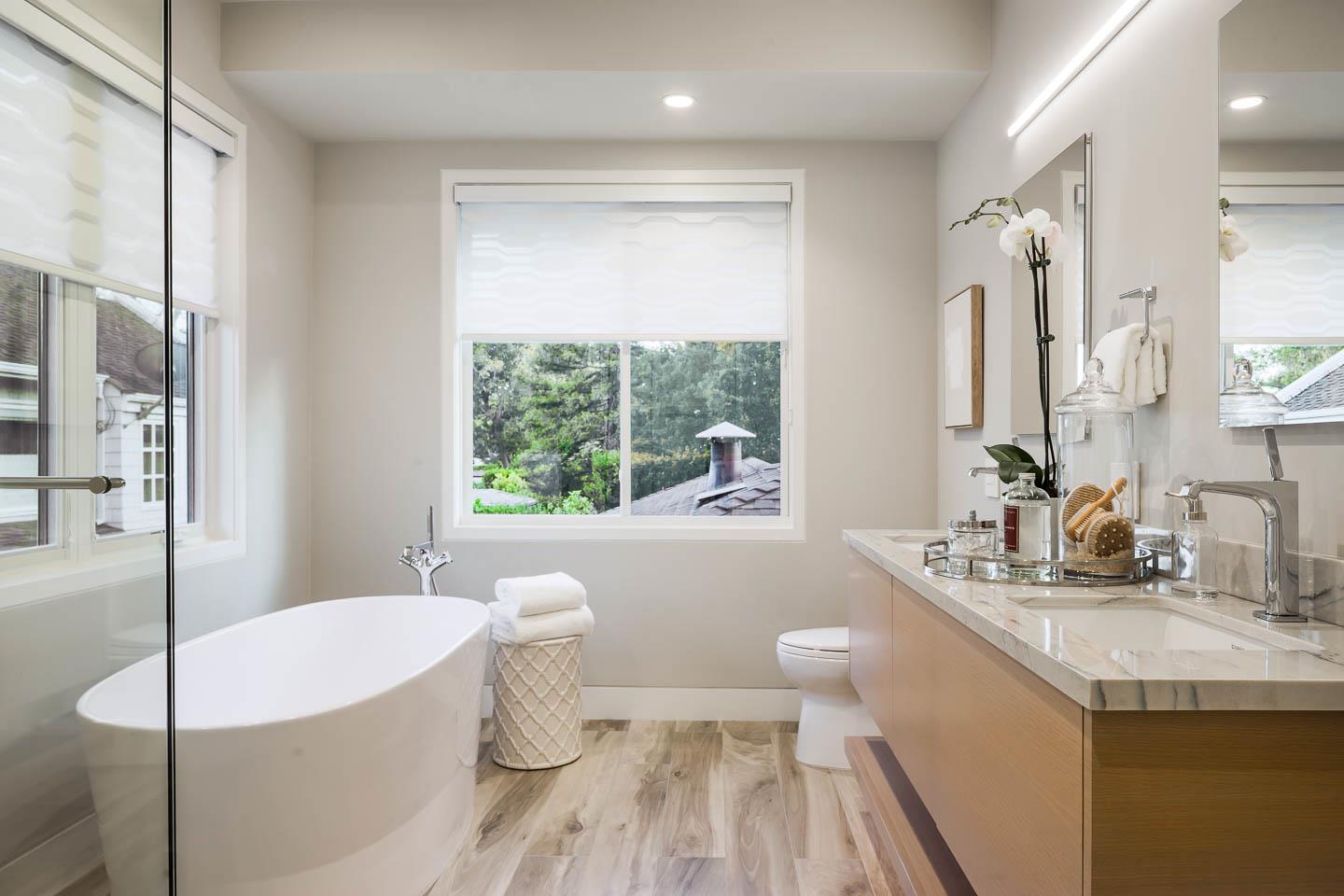 Detail Gallery Image 16 of 21 For 1730 Webster St, Palo Alto,  CA 94301 - 5 Beds | 5 Baths