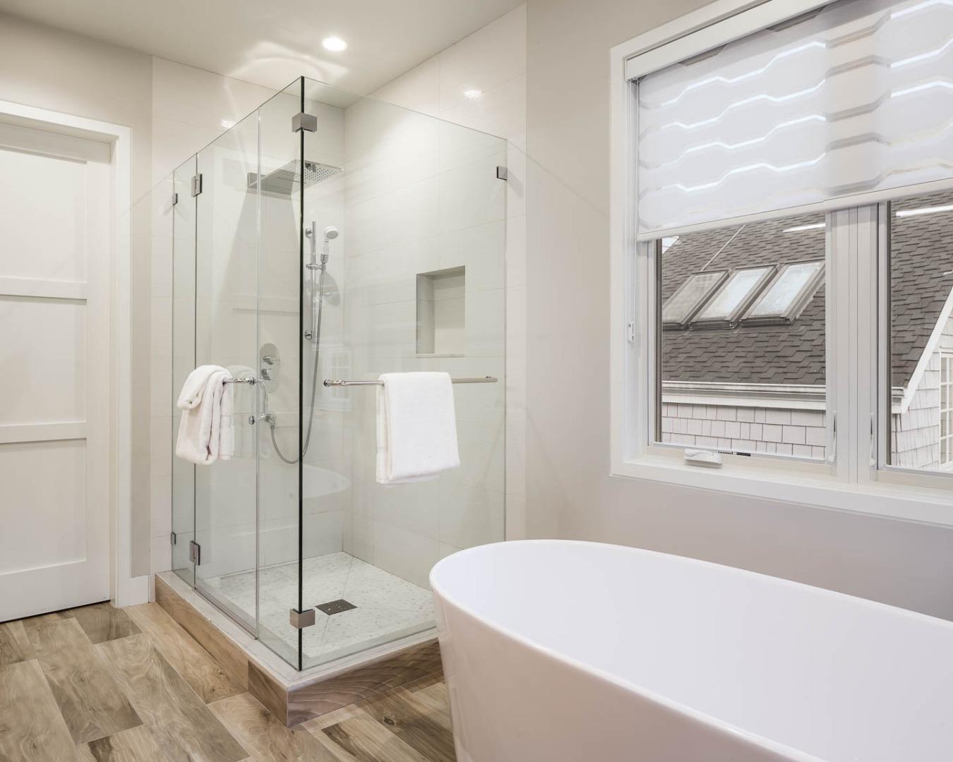 Detail Gallery Image 17 of 21 For 1730 Webster St, Palo Alto,  CA 94301 - 5 Beds | 5 Baths