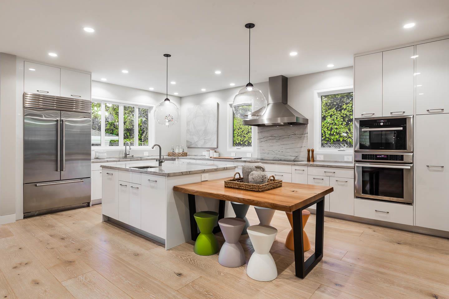 Detail Gallery Image 4 of 21 For 1730 Webster St, Palo Alto,  CA 94301 - 5 Beds | 5 Baths