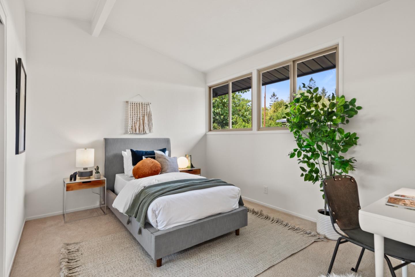 Detail Gallery Image 32 of 44 For 4163 Park Blvd, Palo Alto,  CA 94306 - 3 Beds | 2/1 Baths