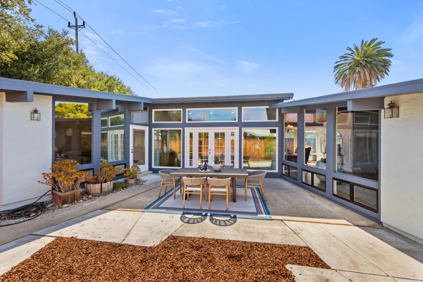 Detail Gallery Image 40 of 44 For 4163 Park Blvd, Palo Alto,  CA 94306 - 3 Beds | 2/1 Baths