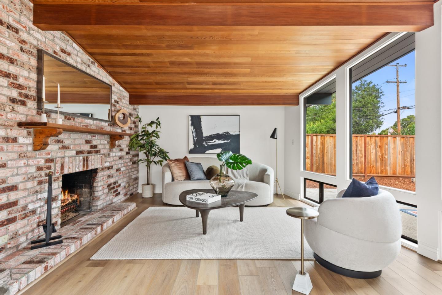 Detail Gallery Image 6 of 44 For 4163 Park Blvd, Palo Alto,  CA 94306 - 3 Beds | 2/1 Baths