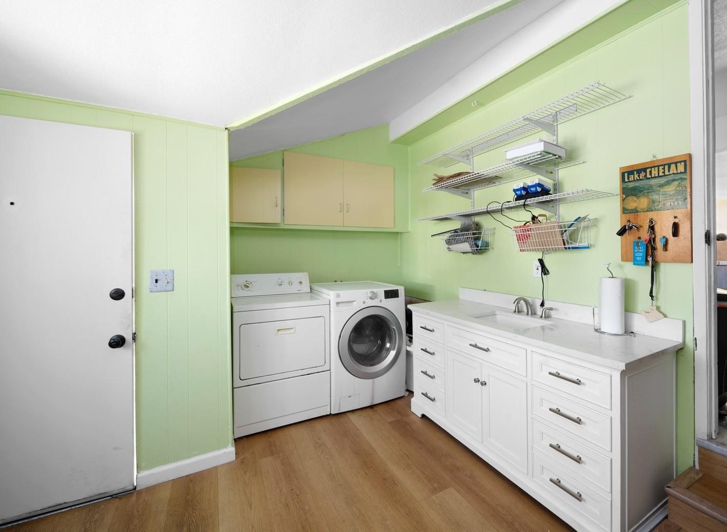 Detail Gallery Image 5 of 9 For 310 Jackson St, Sunnyvale,  CA 94085 - 3 Beds | 2 Baths