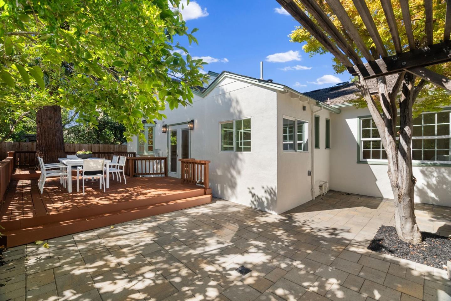 Detail Gallery Image 26 of 38 For 1730 Guinda St, Palo Alto,  CA 94303 - 3 Beds | 3 Baths