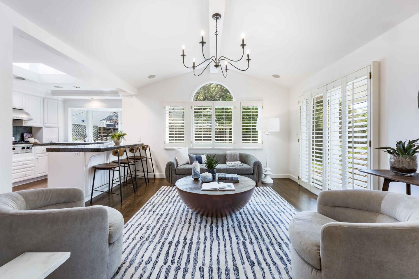 Detail Gallery Image 10 of 26 For 1470 Channing Ave, Palo Alto,  CA 94301 - 3 Beds | 2 Baths