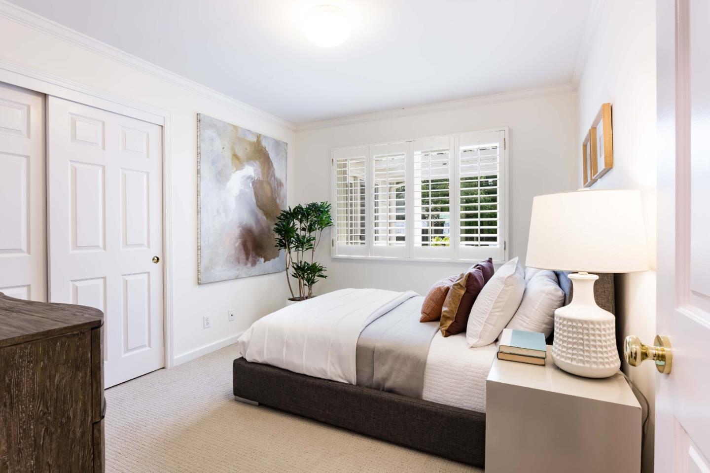 Detail Gallery Image 13 of 26 For 1470 Channing Ave, Palo Alto,  CA 94301 - 3 Beds | 2 Baths