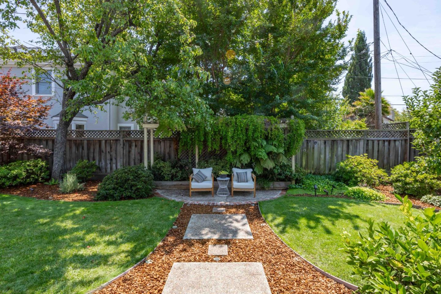 Detail Gallery Image 24 of 26 For 1470 Channing Ave, Palo Alto,  CA 94301 - 3 Beds | 2 Baths