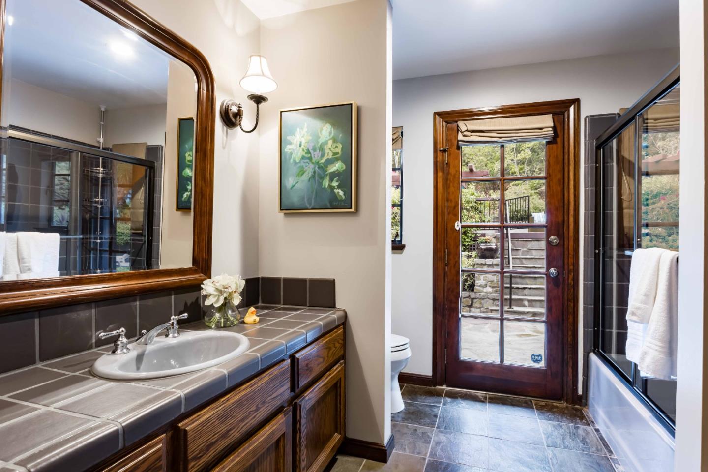 Detail Gallery Image 10 of 38 For 976 Laurel Glen Dr, Palo Alto,  CA 94304 - 6 Beds | 6/1 Baths