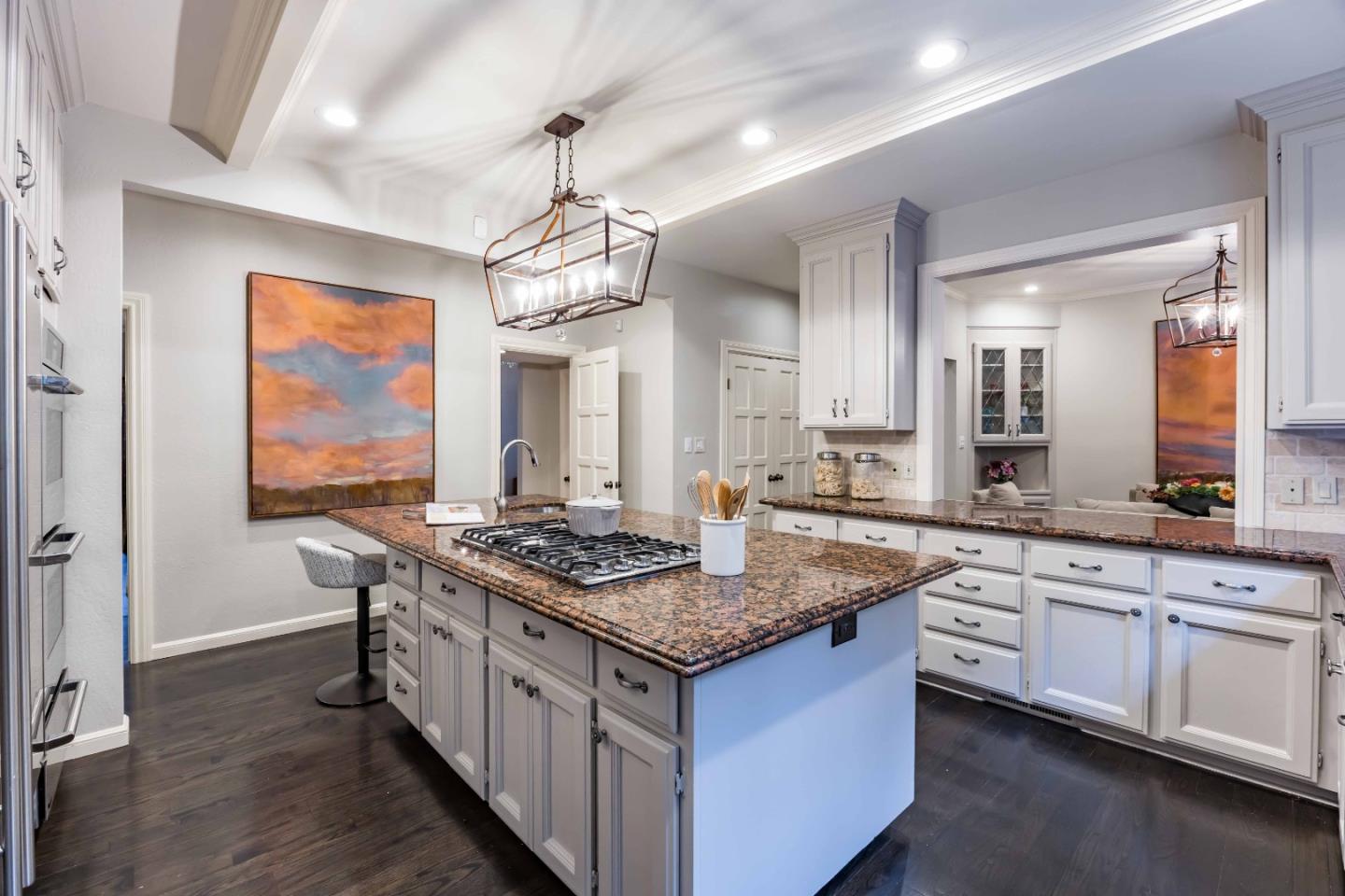 Detail Gallery Image 8 of 38 For 976 Laurel Glen Dr, Palo Alto,  CA 94304 - 6 Beds | 6/1 Baths
