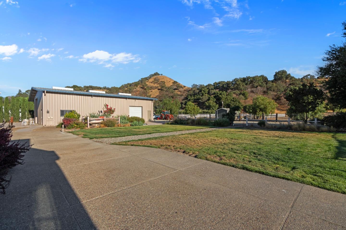 Detail Gallery Image 55 of 85 For 6840 Southside Rd, Hollister,  CA 95023 - 3 Beds | 2/1 Baths