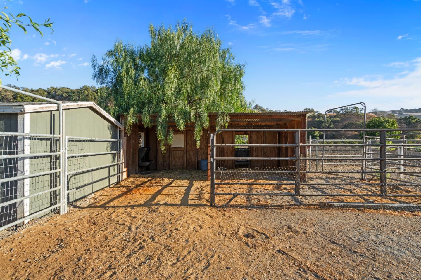 Detail Gallery Image 59 of 85 For 6840 Southside Rd, Hollister,  CA 95023 - 3 Beds | 2/1 Baths