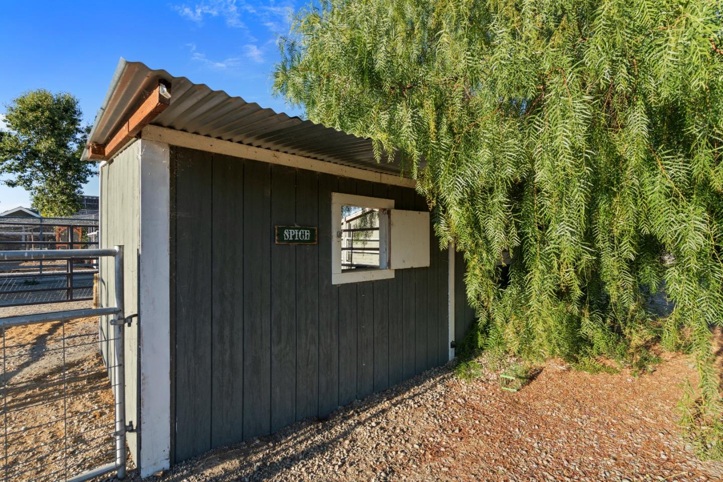 Detail Gallery Image 61 of 85 For 6840 Southside Rd, Hollister,  CA 95023 - 3 Beds | 2/1 Baths